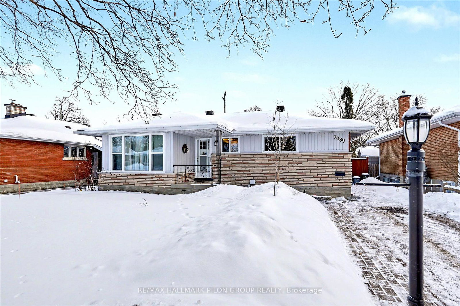 2089-bangor-street-ottawa-ontario-x12811022