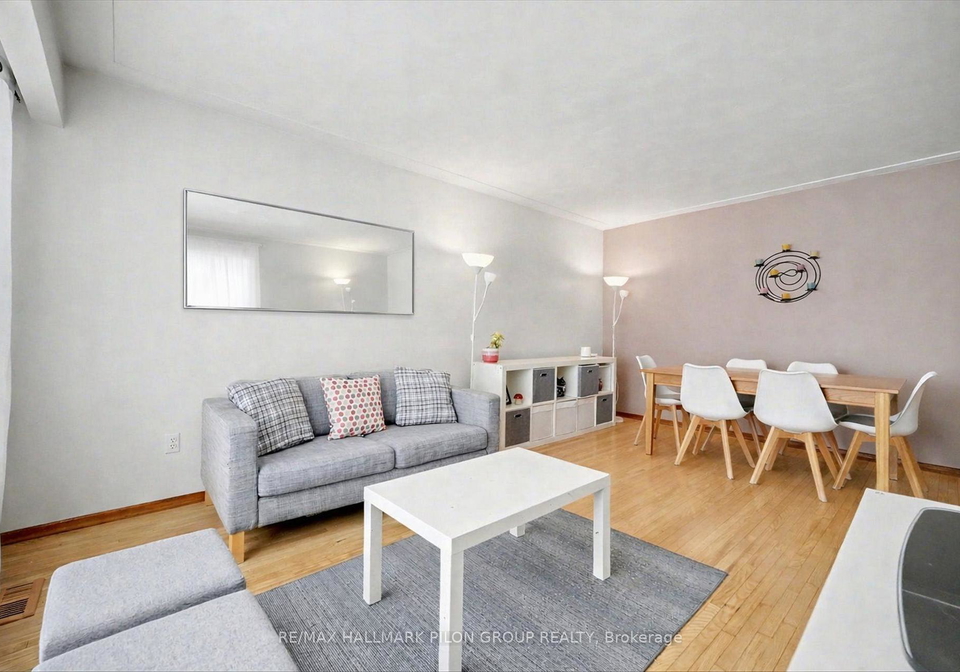 2089-bangor-street-ottawa-ontario-x12811022