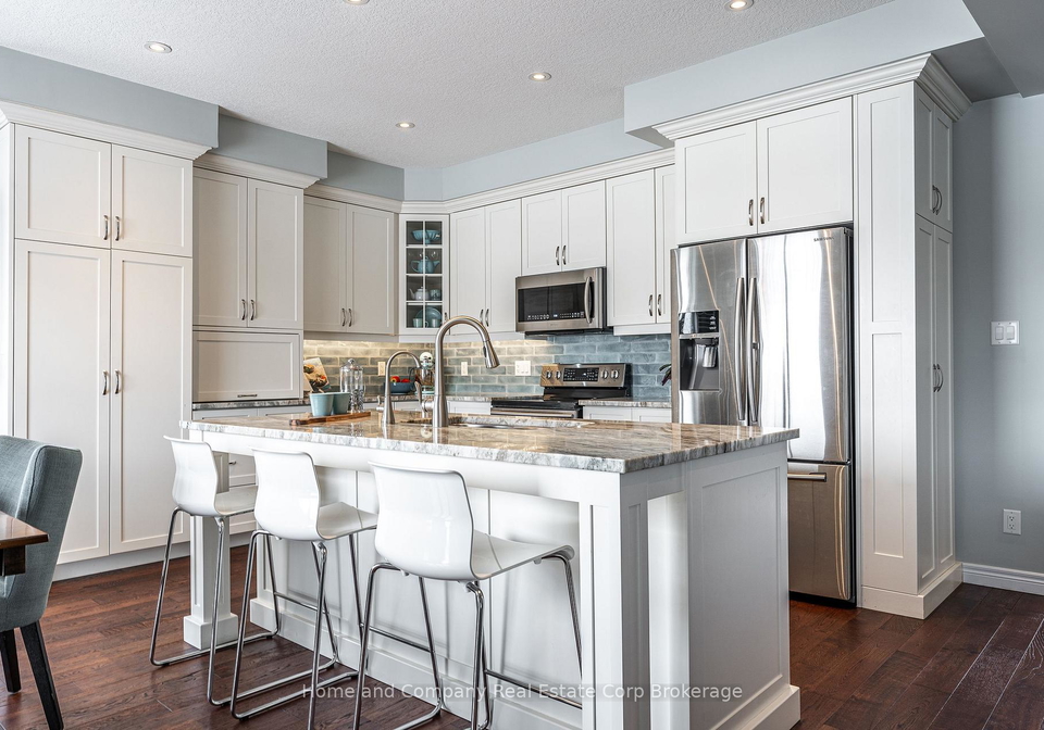 81-thomas-street-stratford-ontario-x12811324