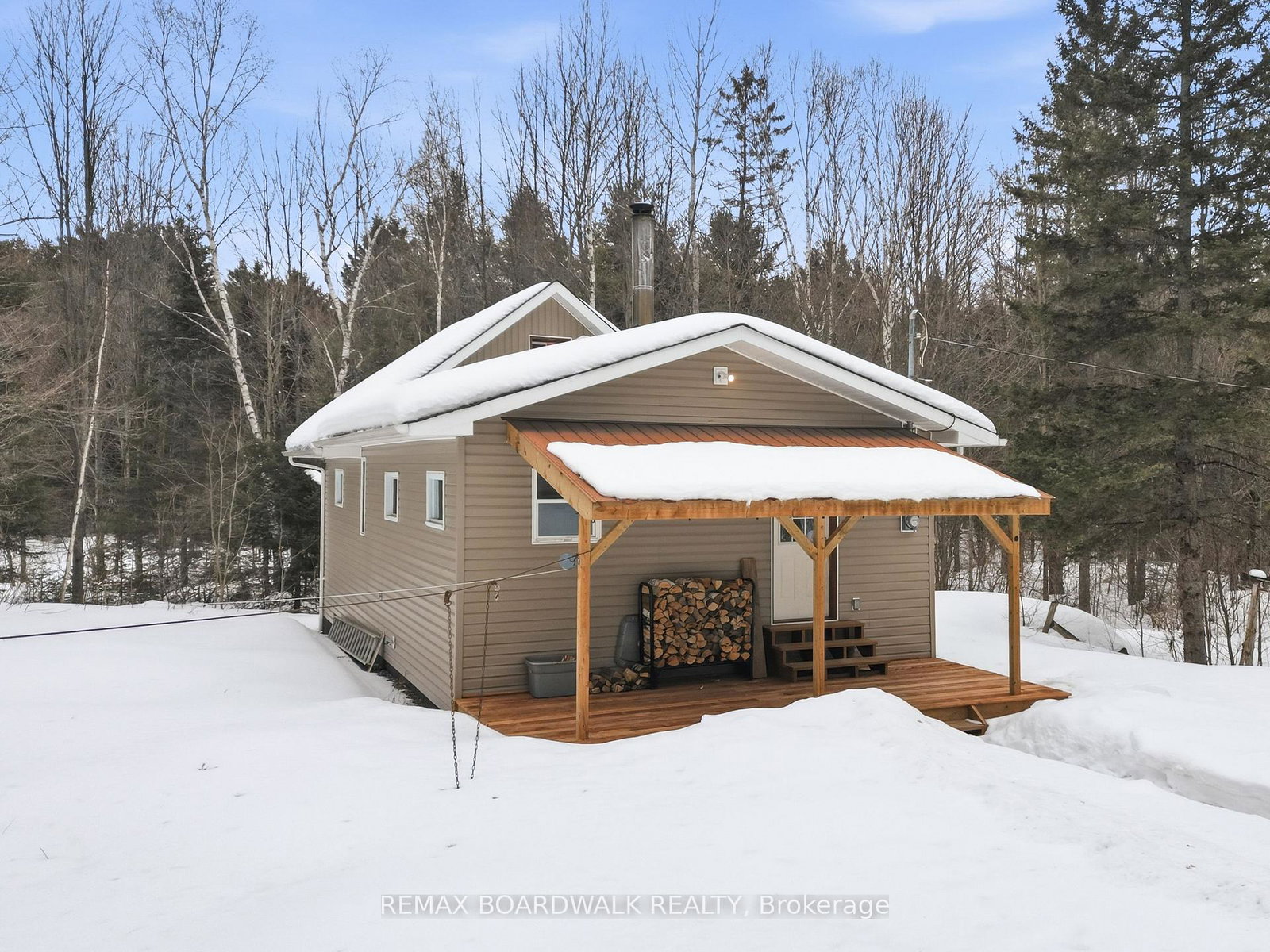 1826-sugar-bush-way-lanark-highlands-ontario-x12811356