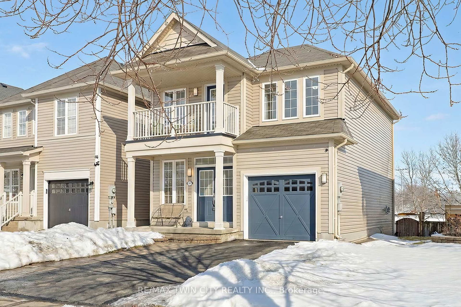 107-norwich-road-woolwich-ontario-x12811586