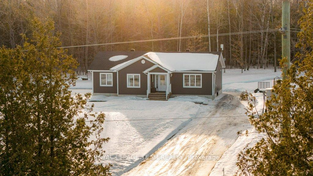 8094-county-road-44-edwardsburghcardinal-ontario-x12811664