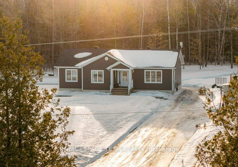 8094-county-road-44-edwardsburghcardinal-ontario-x12811664