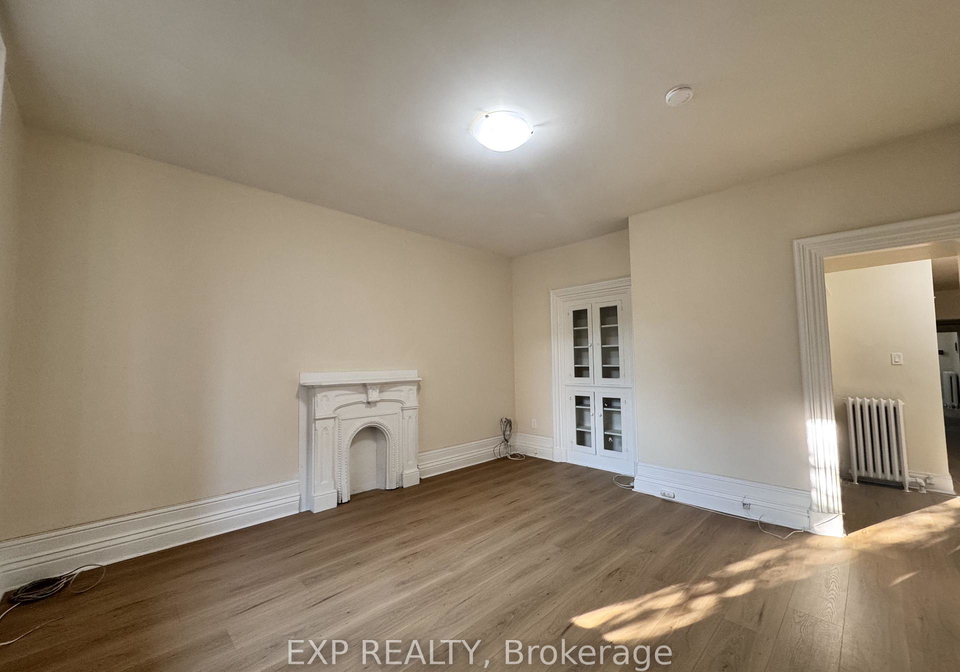 321-hunter-street-hamilton-ontario-x12811844