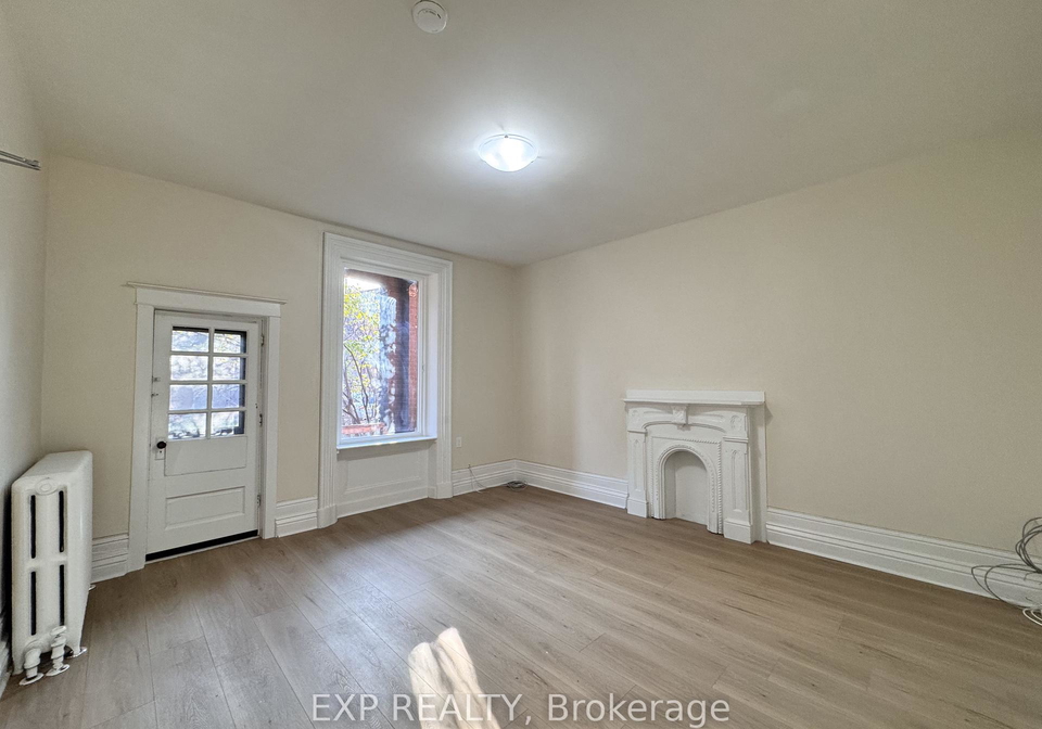 321-hunter-street-hamilton-ontario-x12811844