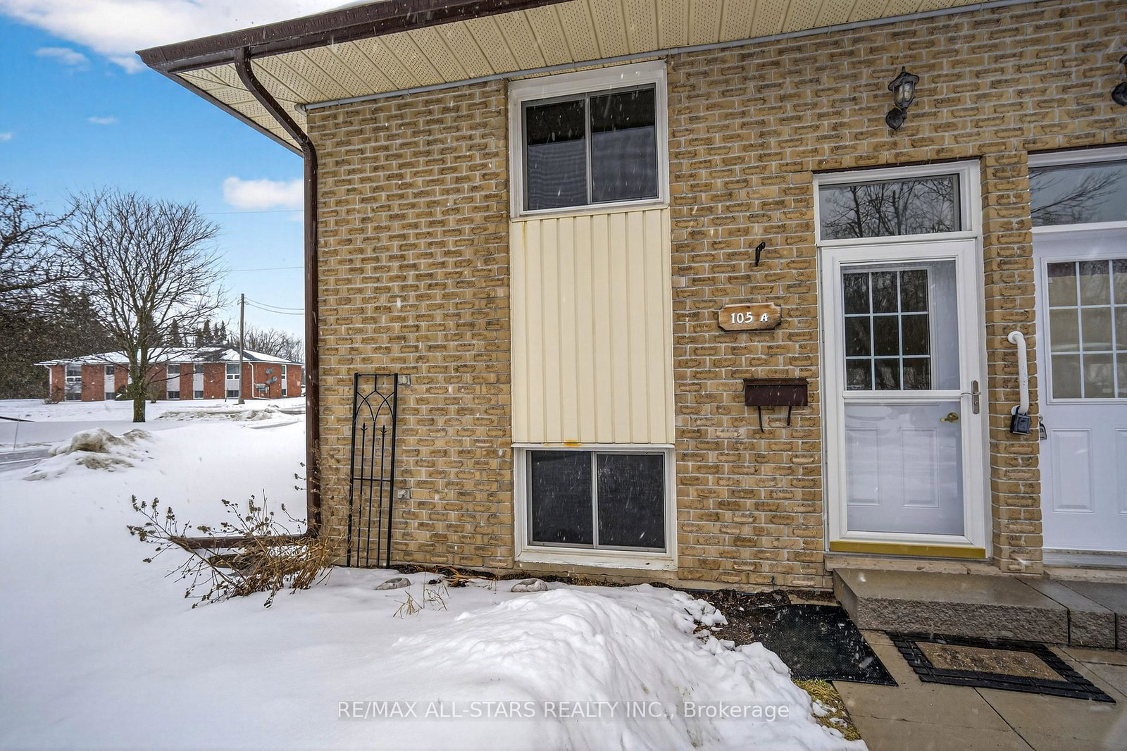 105-rita-crescent-kawartha-lakes-ontario-x12811974