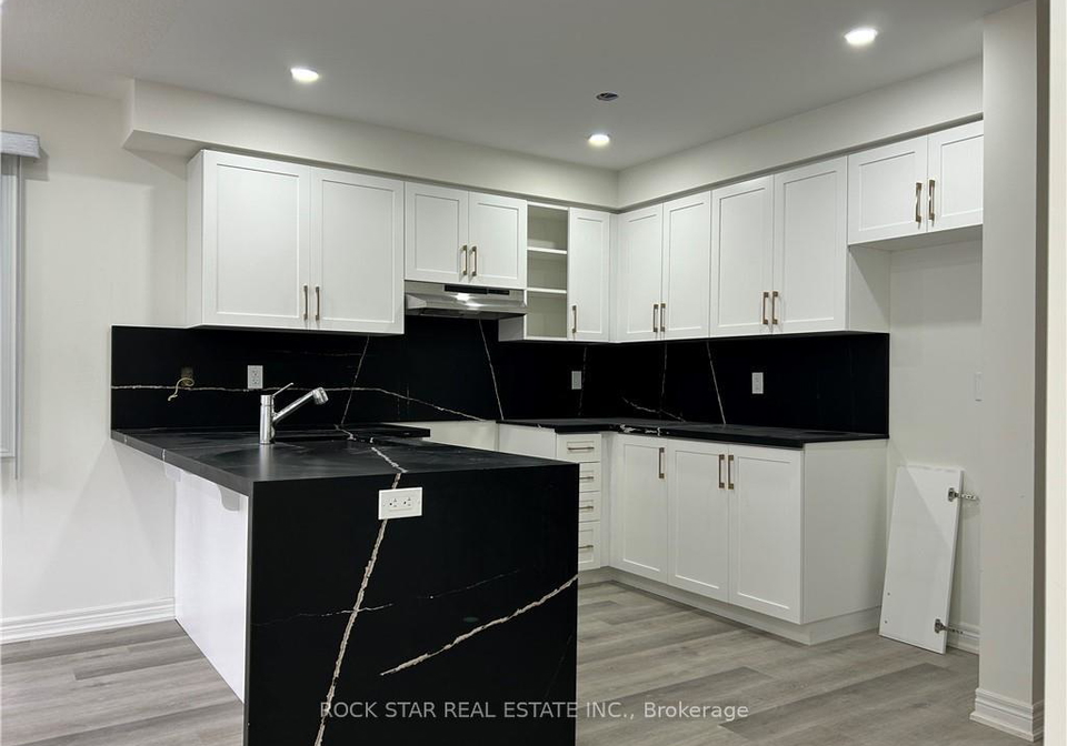 73-dryden-lane-hamilton-ontario-x12812208