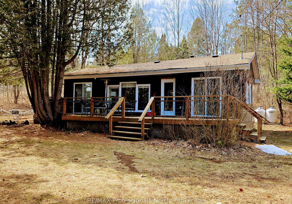 1044-shanahan-trail-minden-hills-ontario-x12812350