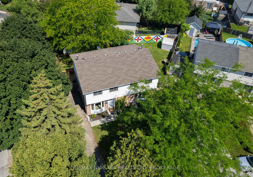 1-bardadyn-court-st-catharines-ontario-x12812414
