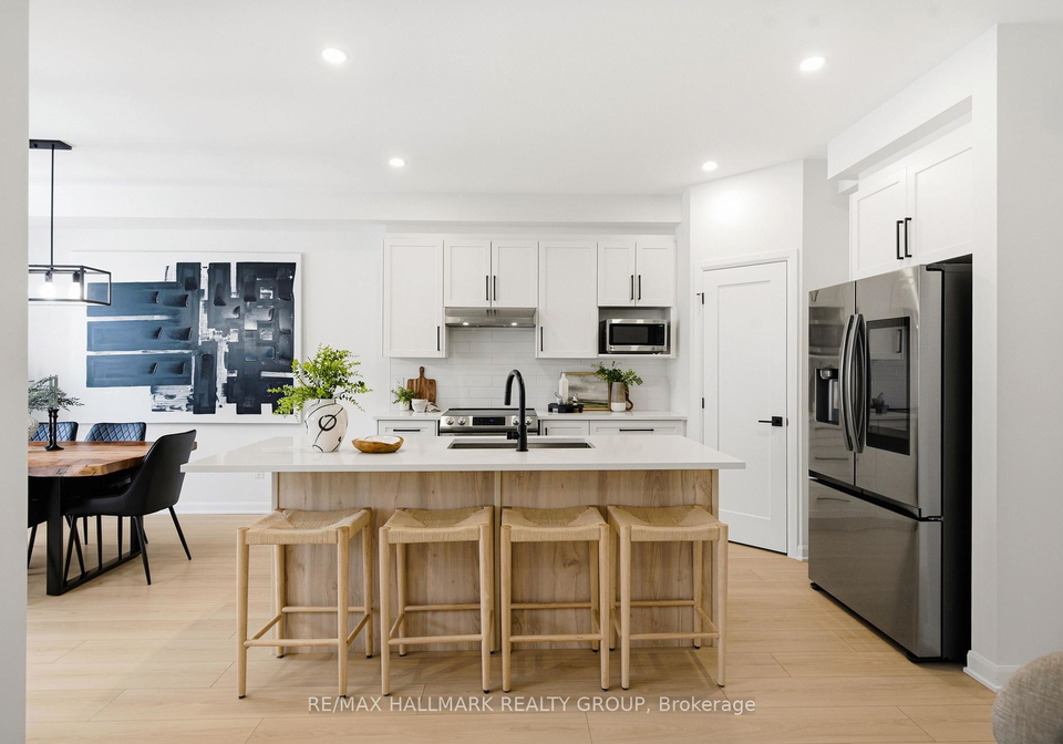 120-lynn-coulter-street-ottawa-ontario-x12812420