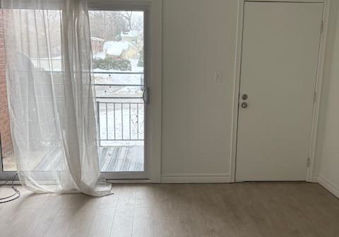 105-regent-street-kawartha-lakes-ontario-x12812448