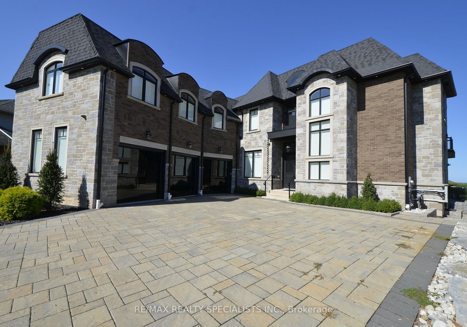 16-shoreline-crescent-grimsby-ontario-x12812472