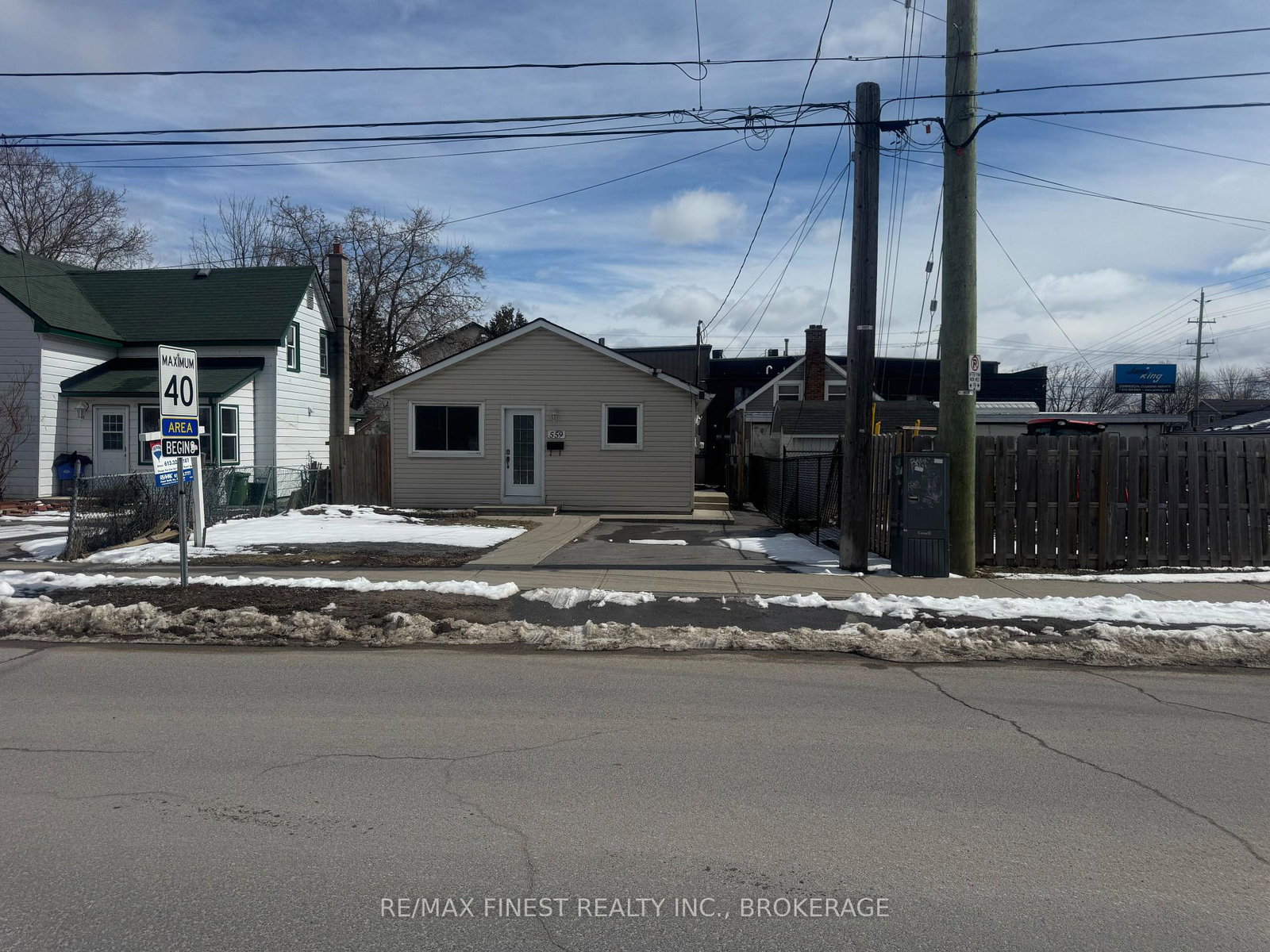 559-macdonnell-street-kingston-ontario-x12812510