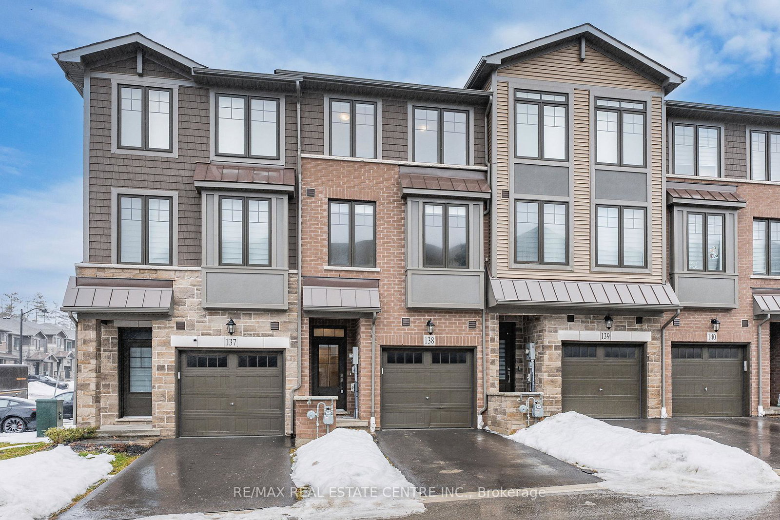 10-birmingham-drive-cambridge-ontario-x12812536