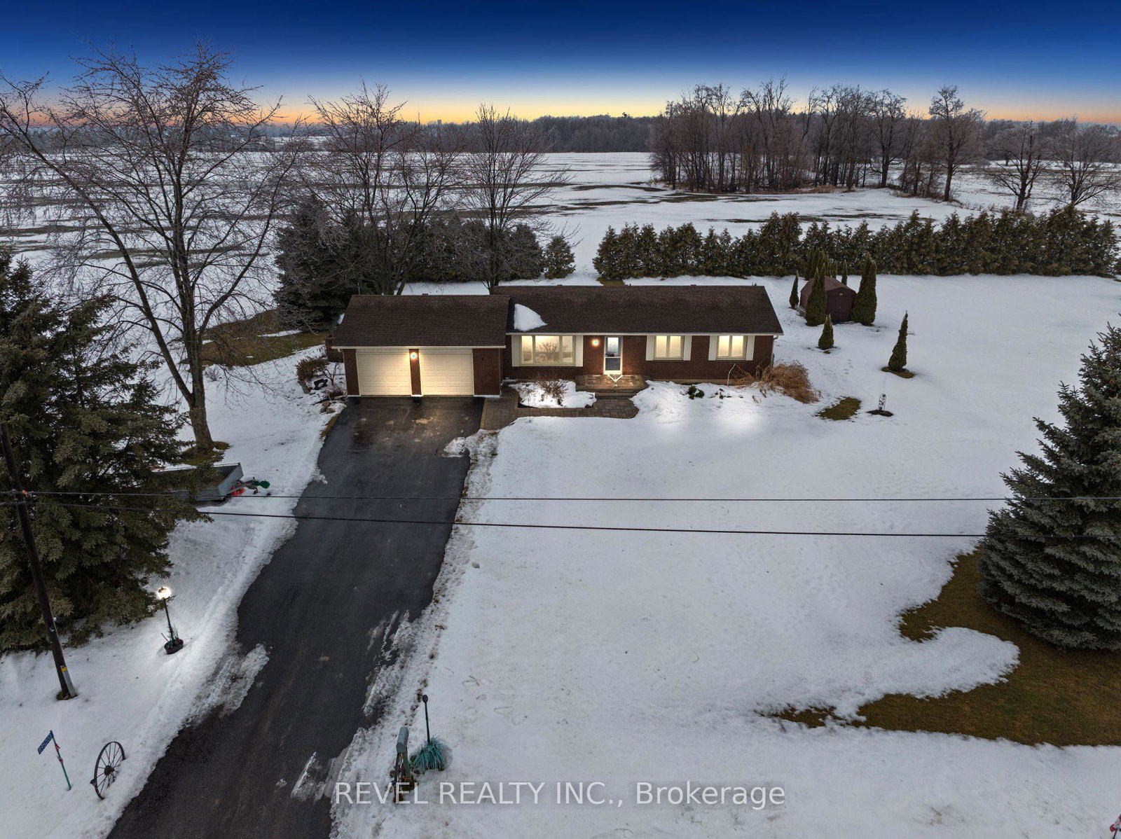 895203-oxford-3-blandford-blenheim-ontario-x12812656