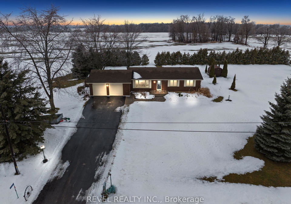 895203-oxford-3-blandford-blenheim-ontario-x12812656