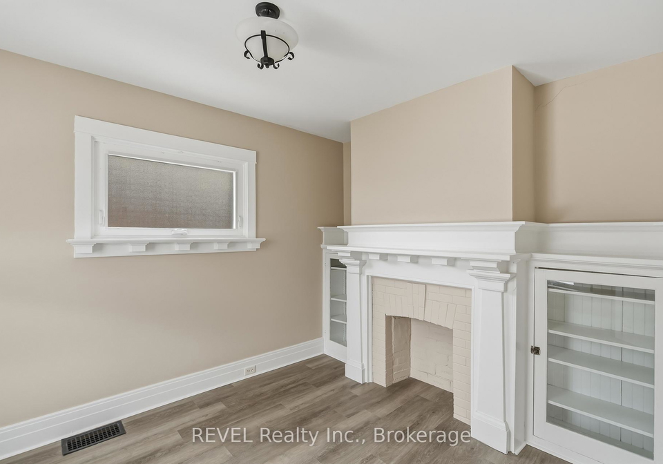184-queenston-street-st-catharines-ontario-x12812742