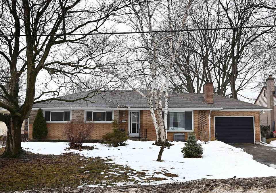 12-mountsfield-drive-london-south-ontario-x12812854