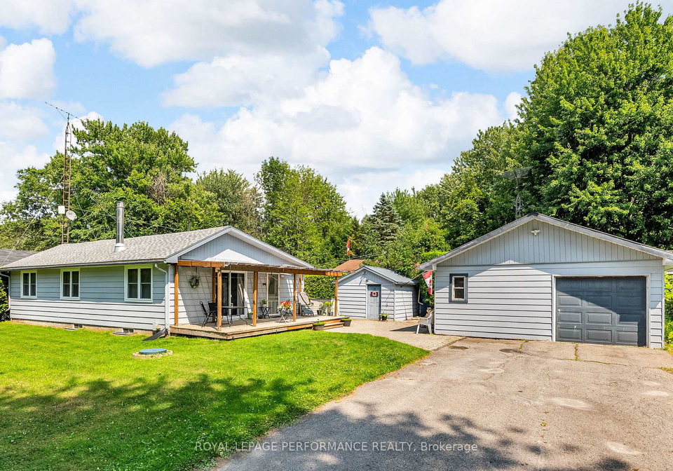 21052-birch-avenue-south-glengarry-ontario-x12812882