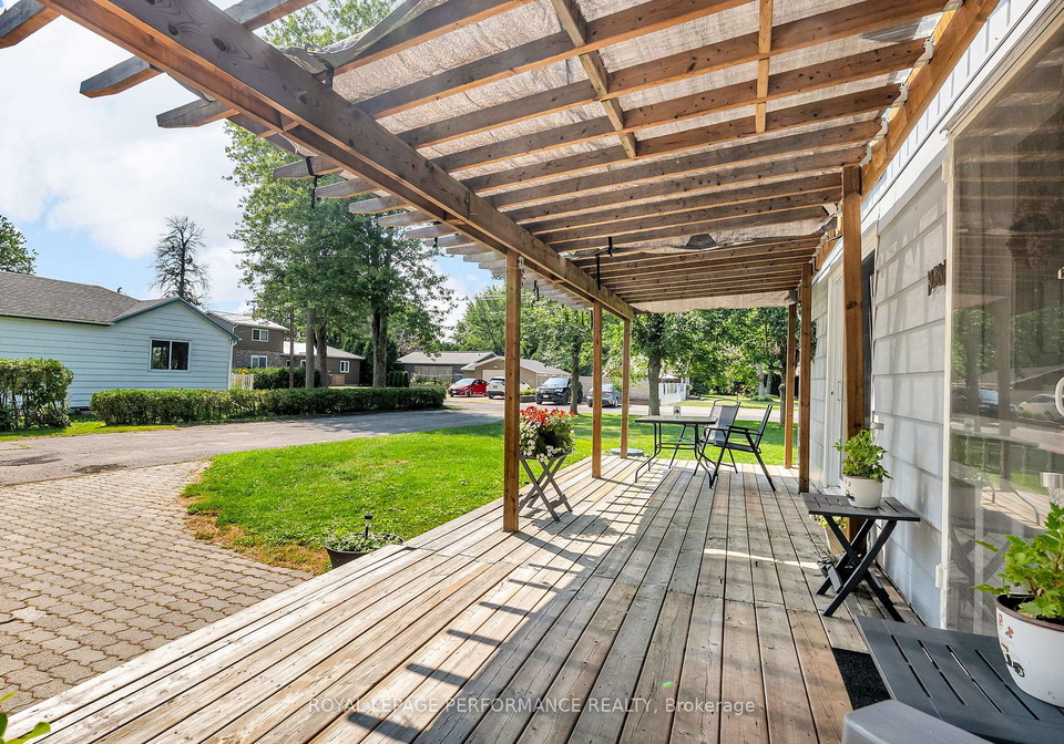 21052-birch-avenue-south-glengarry-ontario-x12812882