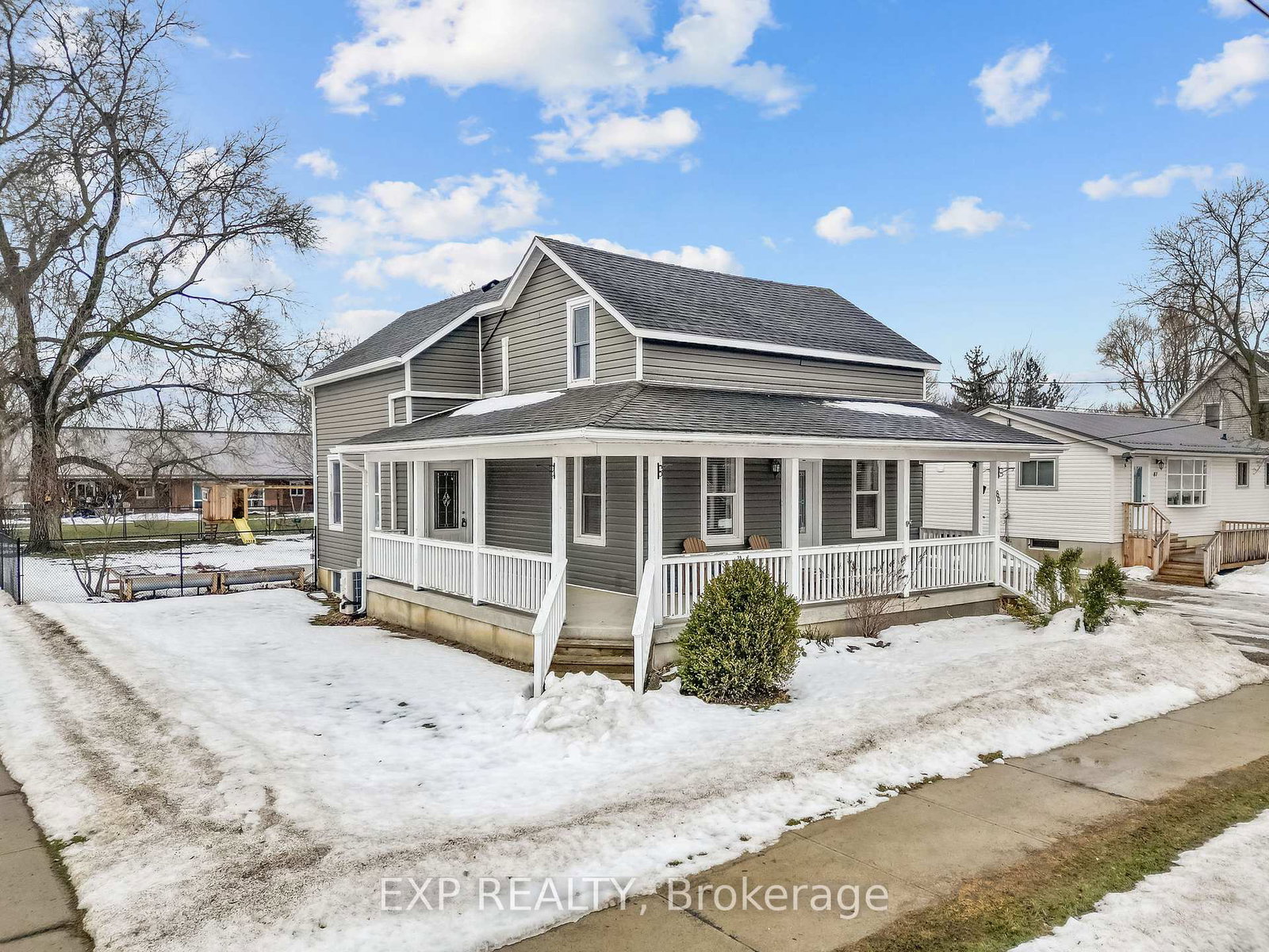 89-ontario-street-lambton-shores-ontario-x12812896