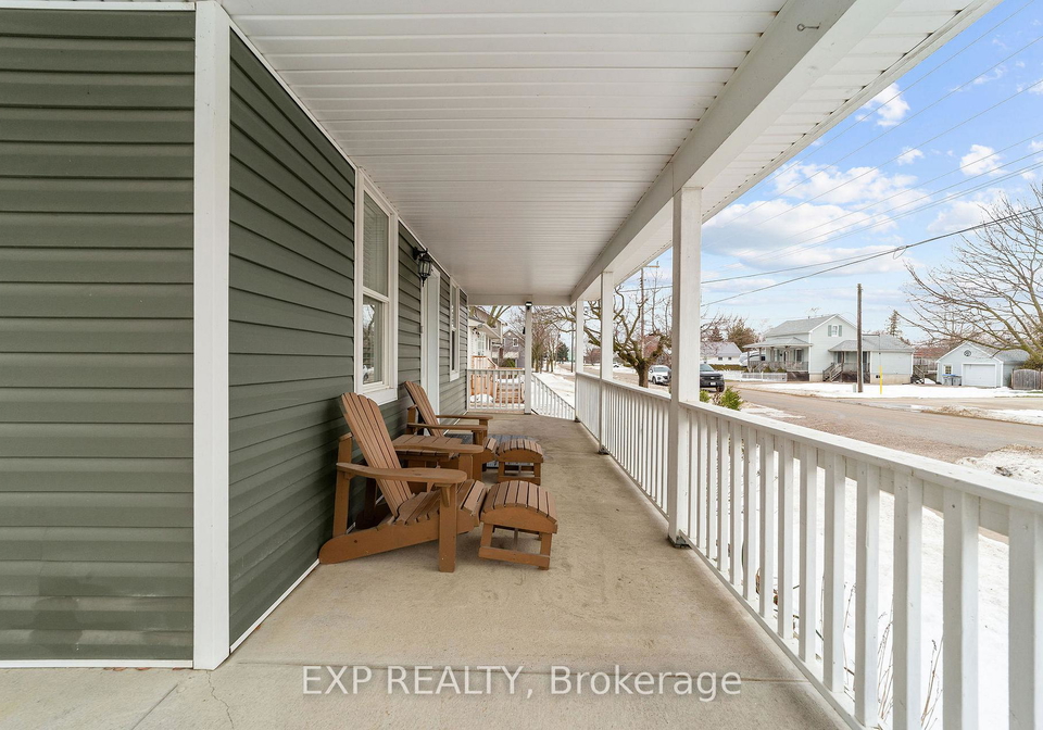 89-ontario-street-lambton-shores-ontario-x12812896