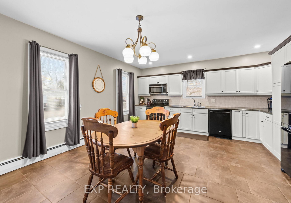 89-ontario-street-lambton-shores-ontario-x12812896