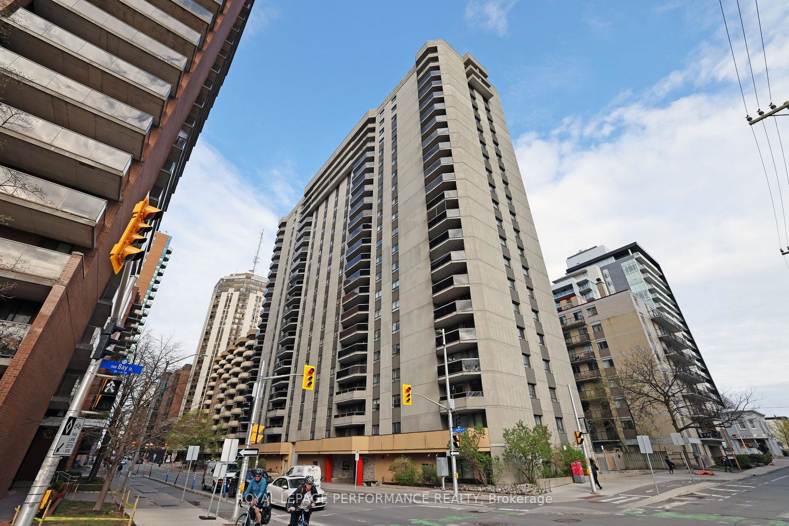 470-laurier-avenue-w-ottawa-ontario-x12812898