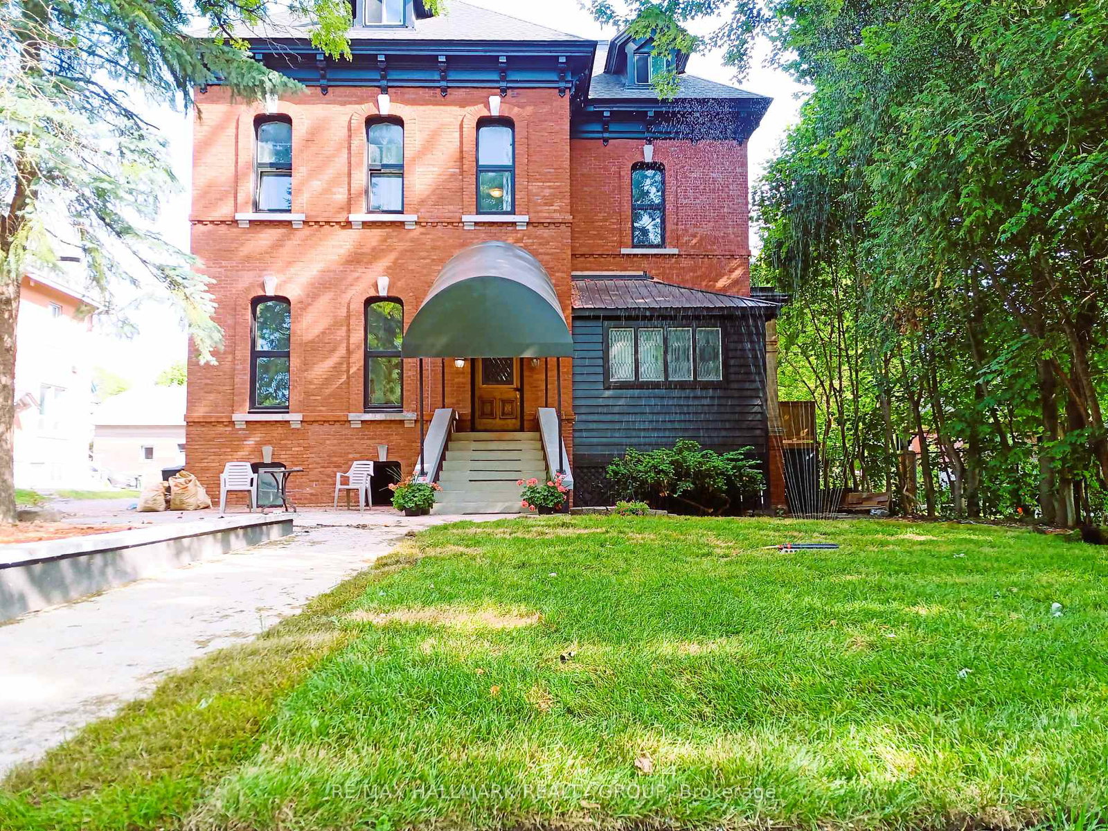 460-wilbrod-street-ottawa-ontario-x12812926