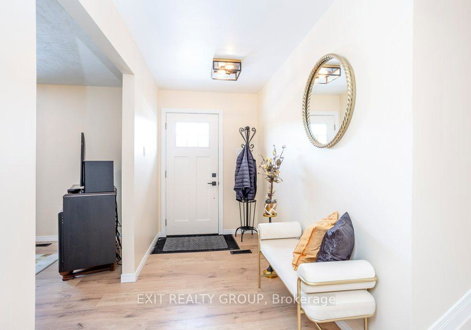 640-victoria-street-n-tweed-ontario-x12813016