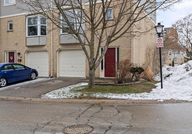 9-ailsa-place-london-south-ontario-x12813220