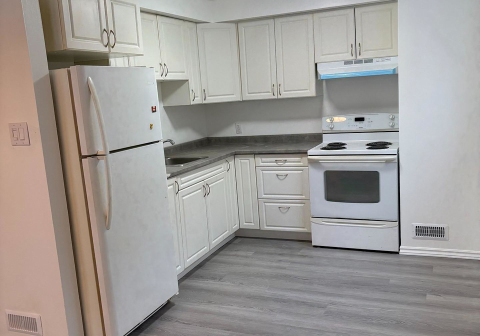 89-cecilia-avenue-london-east-ontario-x12813552