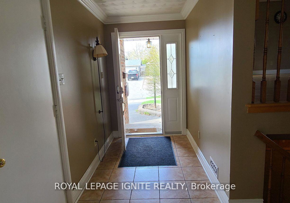 804-champlain-drive-cornwall-ontario-x12813710
