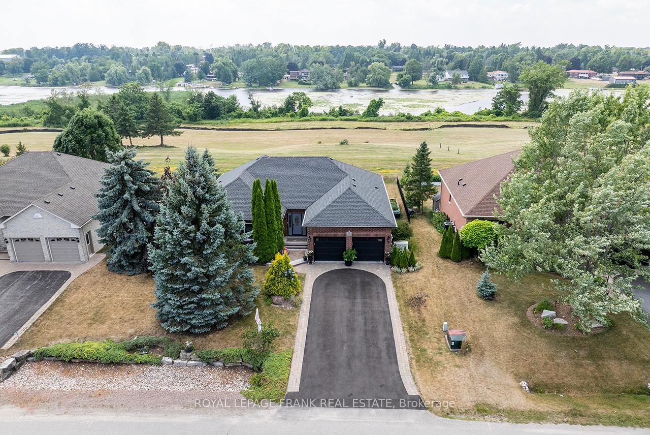 202-southcrest-drive-kawartha-lakes-ontario-x12814508