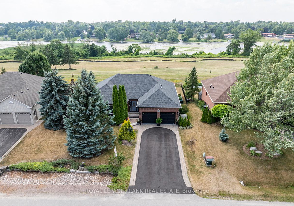 202-southcrest-drive-kawartha-lakes-ontario-x12814508