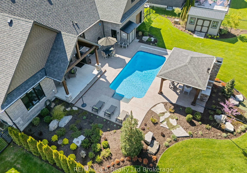 23-august-crescent-norwich-ontario-x12814546