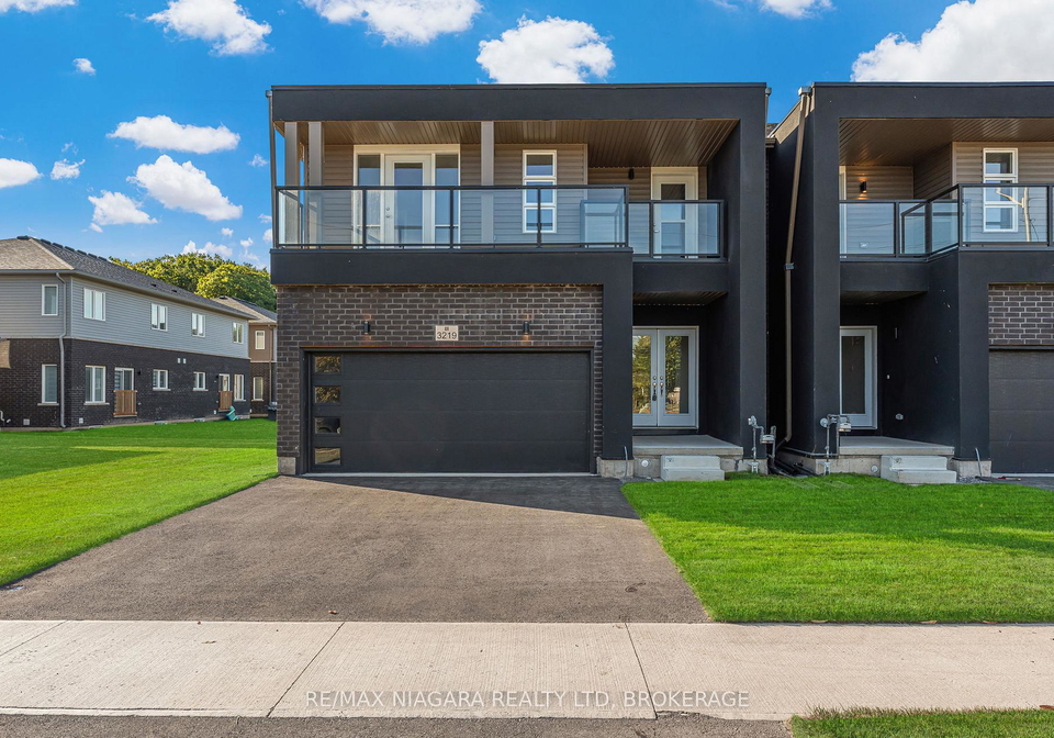 3219-dominion-road-fort-erie-ontario-x12814660