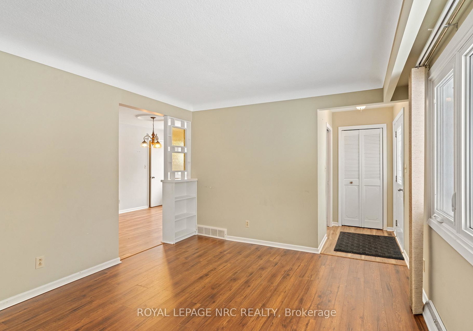 6-brookbanks-drive-n-st-catharines-ontario-x12815060