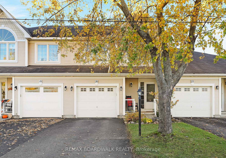 20-alma-street-e-north-grenville-ontario-x12815420