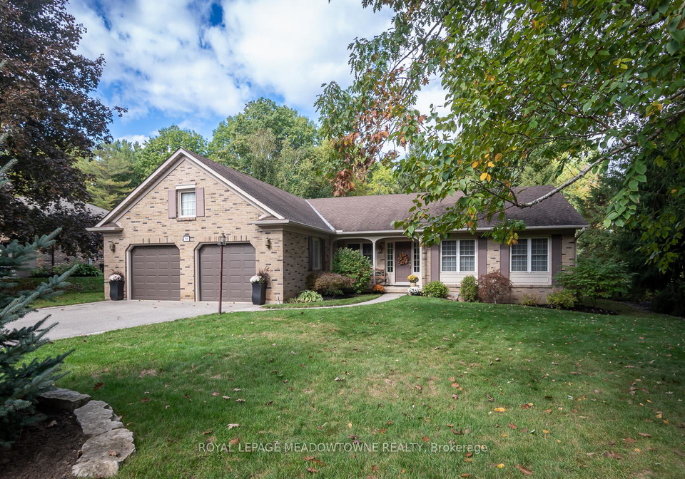 56-acredale-drive-hamilton-ontario-x12815446