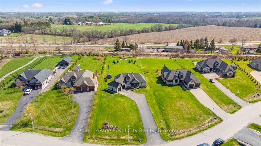 51-ariss-glen-drive-guelpheramosa-ontario-x12815952