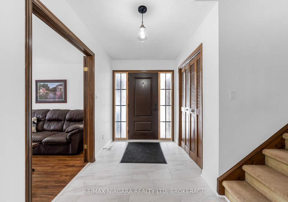 25-vinemount-drive-pelham-ontario-x12816202
