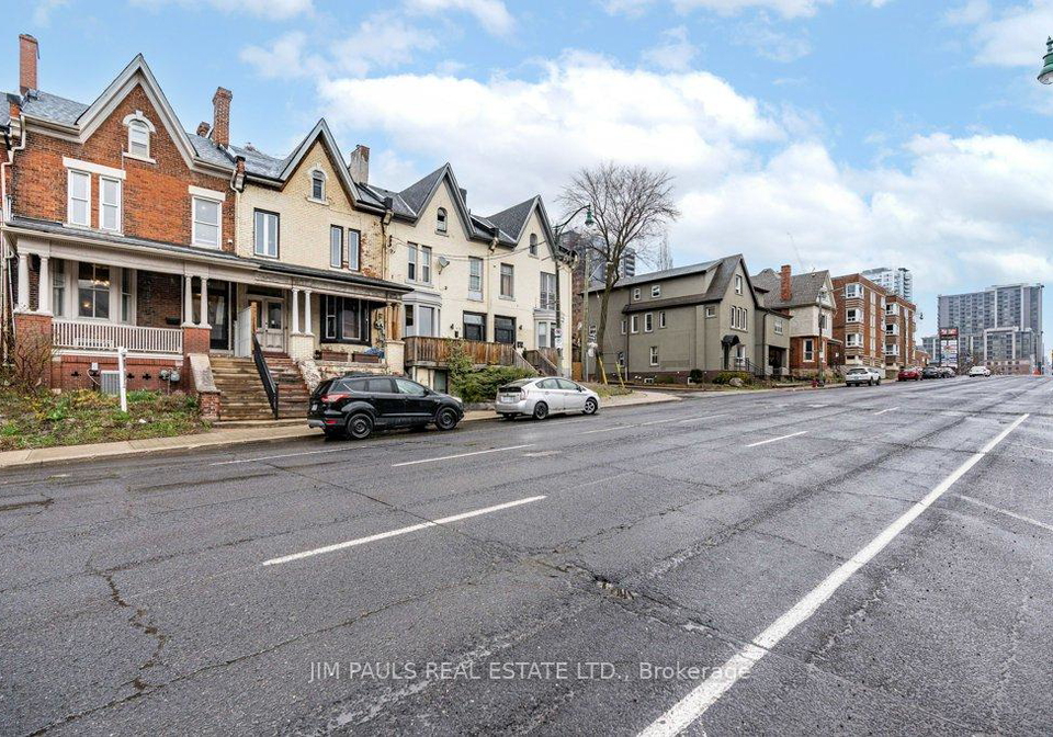 282-main-street-w-hamilton-ontario-x12816456
