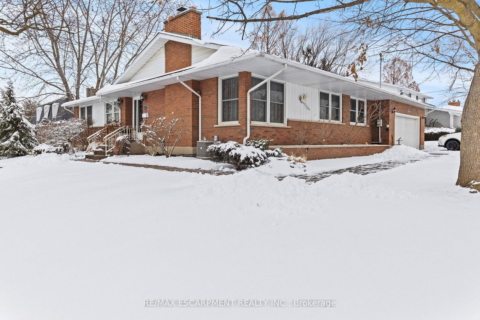 7075-waterloo-drive-niagara-falls-ontario-x12816696