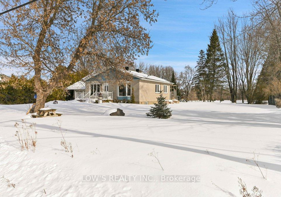 4837-county-road-14-east-hawkesbury-ontario-x12816772