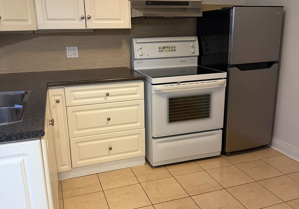 160-welland-avenue-st-catharines-ontario-x12817048