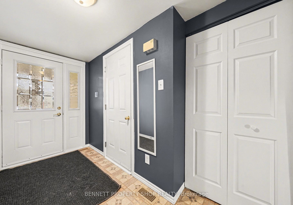 44-tybalt-crescent-ottawa-ontario-x12817204