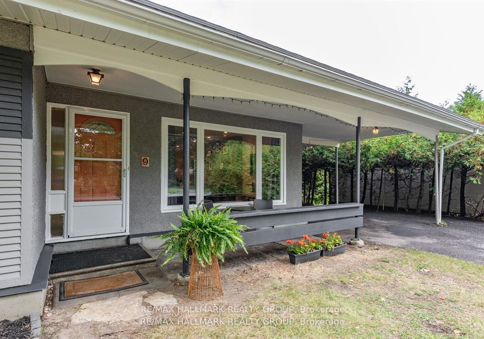 9-newbury-avenue-ottawa-ontario-x12817296