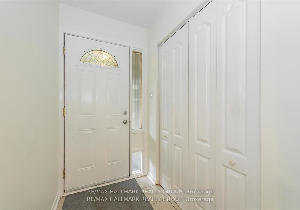 9-newbury-avenue-ottawa-ontario-x12817296