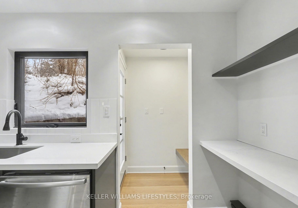 306-riverside-drive-london-north-ontario-x12817914